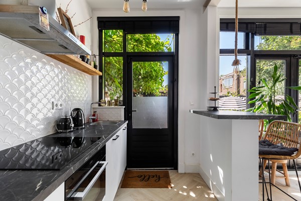 Medium property photo - Jacob van Lennepstraat 5, 3314 RT Dordrecht